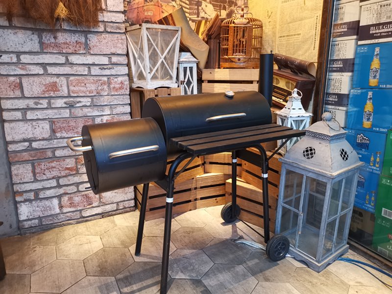 Black Barrel Charcoal Grill