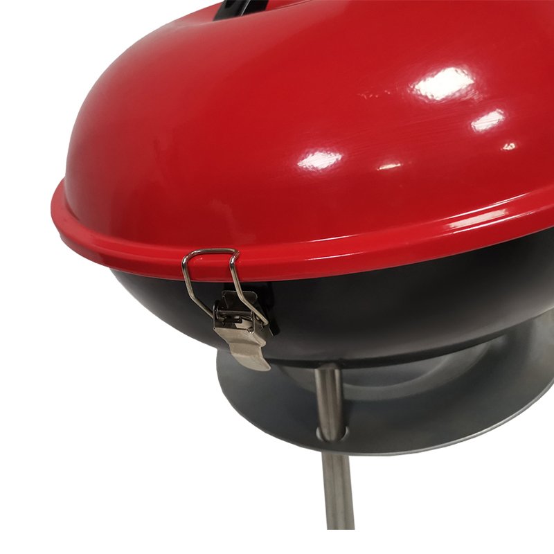 Kettle Charcoal Grill with locks