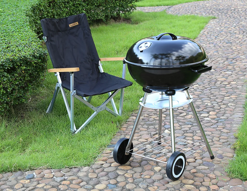 Outdoor backyard kettle charcoal grill